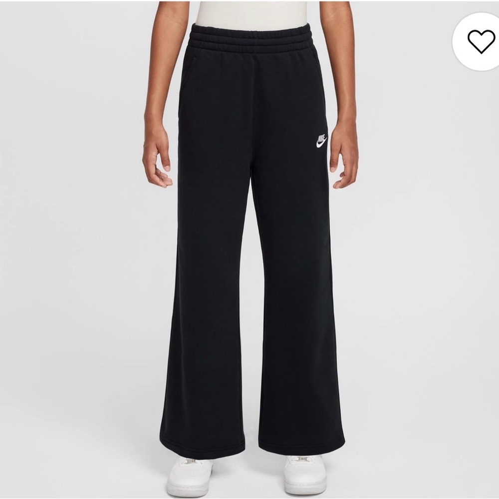 Nike Sportswear Club Fleece Wide-Leg Pants NEW NO TAGS new,newer worn size11/12